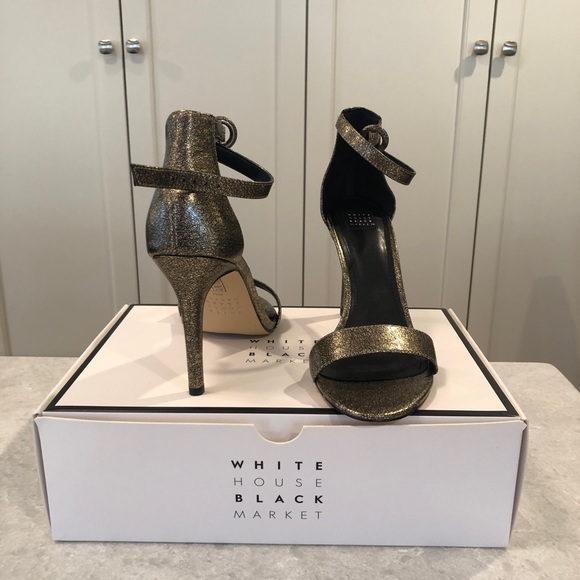 White House Black Market WHBM Gold Metallic Heels Shoes NIB - Picture 3 of 6